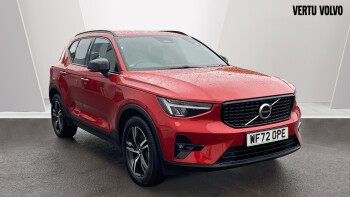 Volvo XC40 2.0 B3P Plus Dark 5dr Auto Petrol Estate